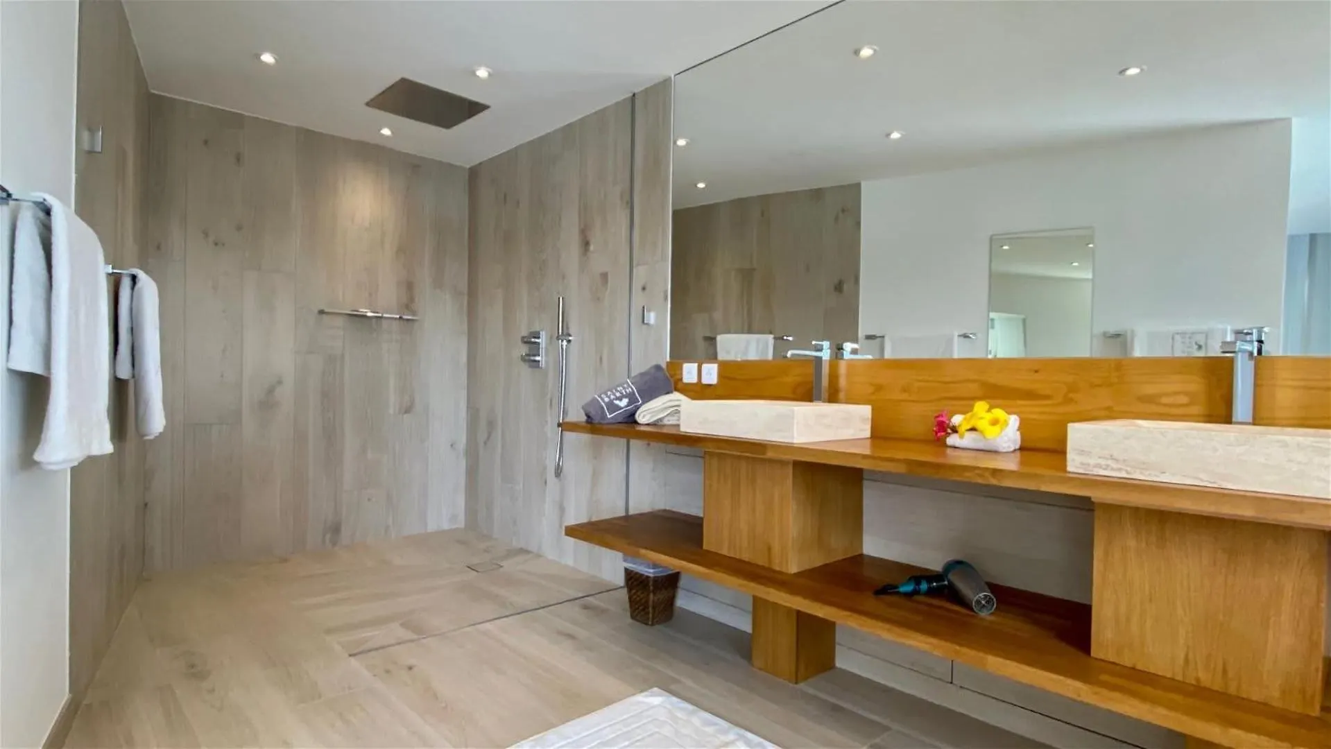 Perfect Getaway Villa In A Quiet Neighborhood Marigot