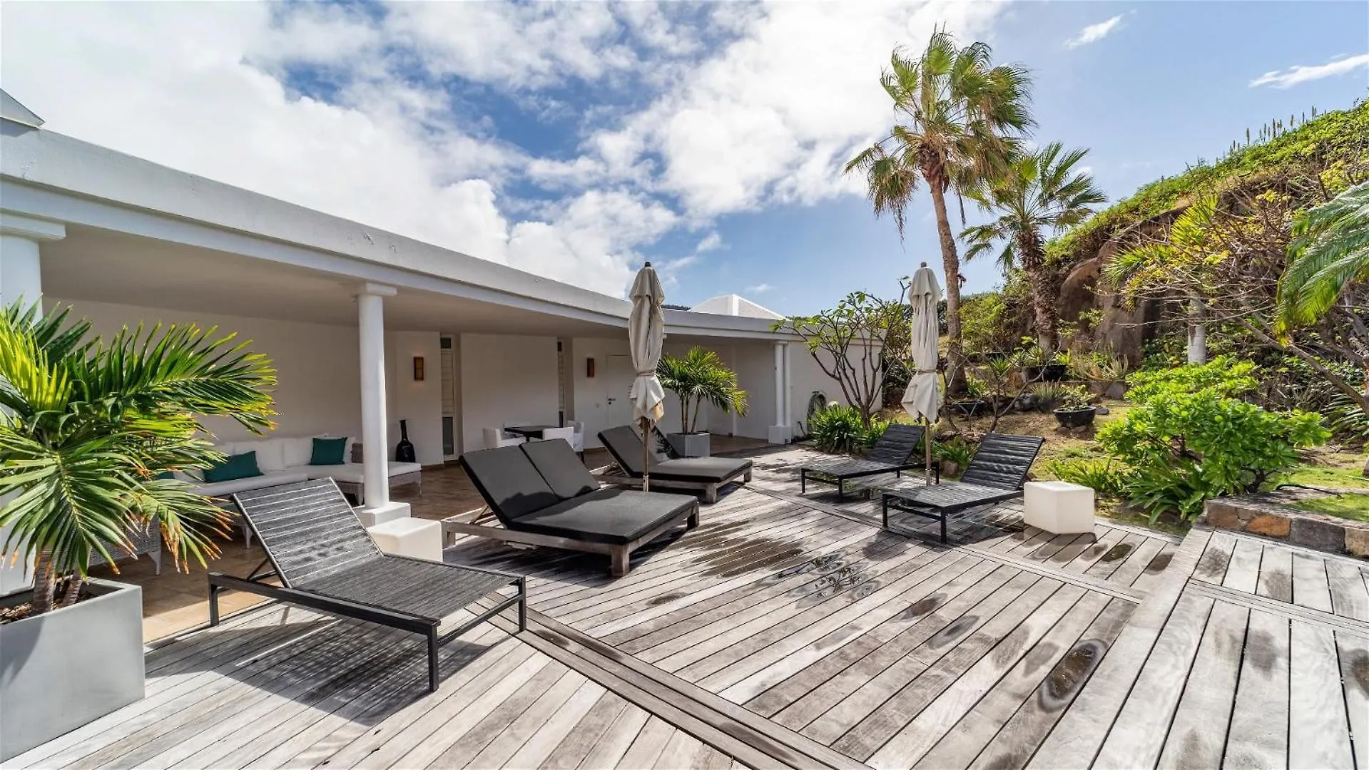 Perfect Getaway Villa In A Quiet Neighborhood Marigot