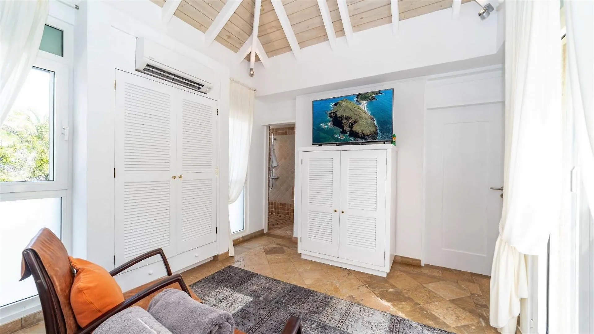 Perfect Getaway Villa In A Quiet Neighborhood Marigot