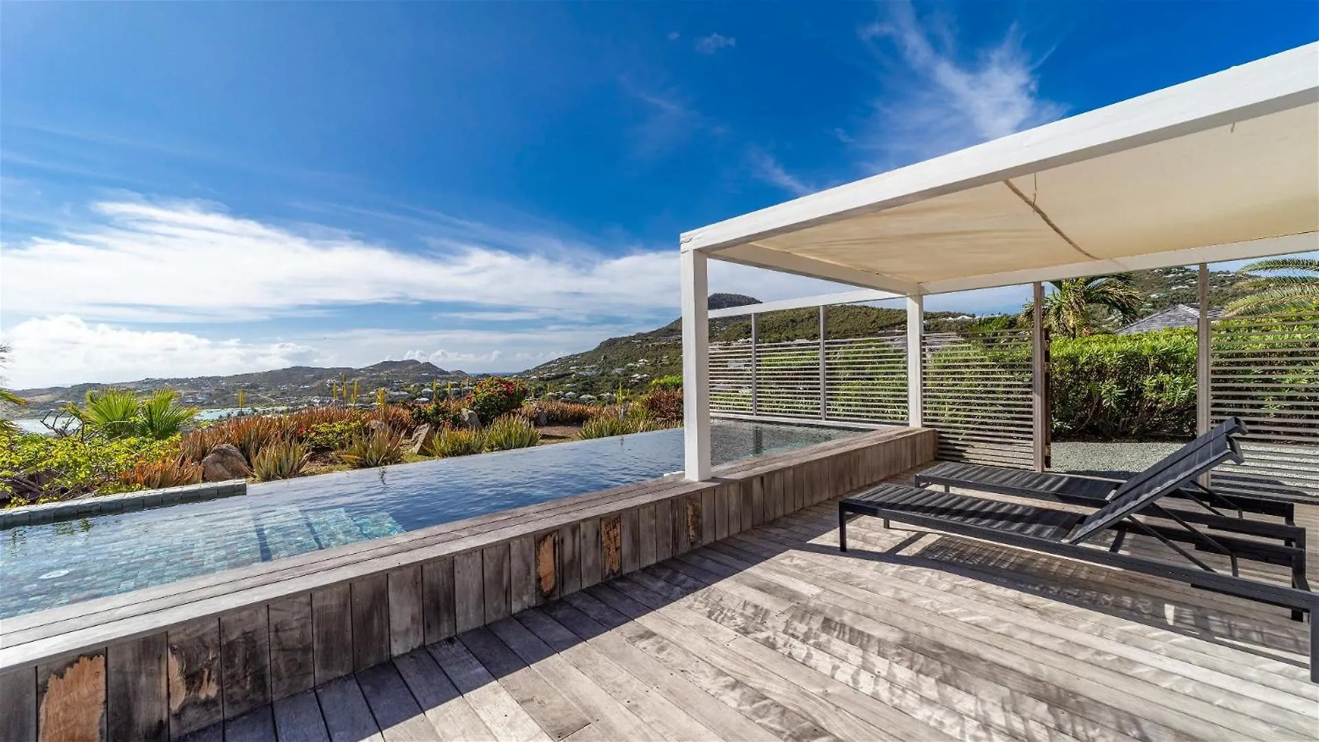 Perfect Getaway Villa In A Quiet Neighborhood Marigot