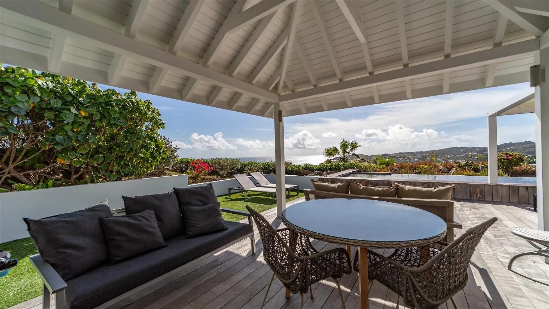 Perfect Getaway Villa In A Quiet Neighborhood Marigot São Bartolomeu