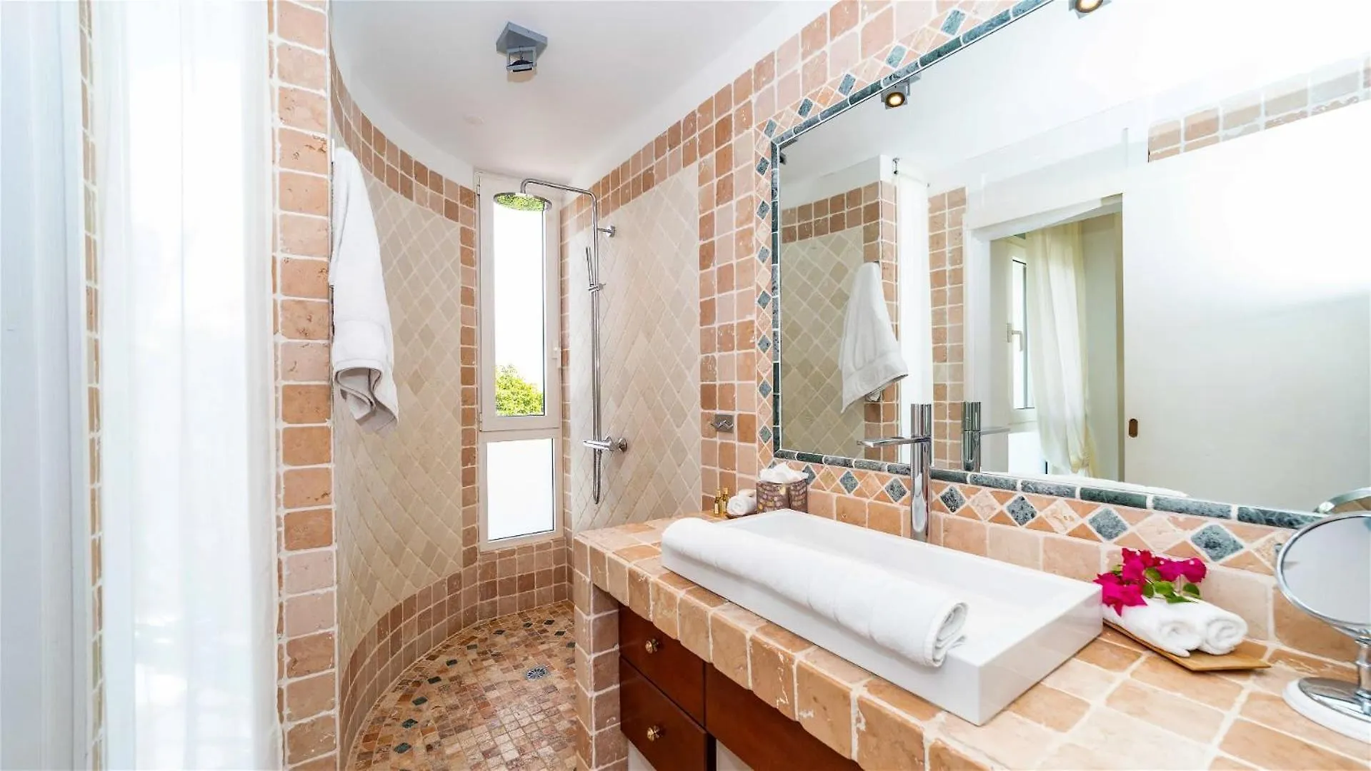 Perfect Getaway Villa In A Quiet Neighborhood Marigot 0*,  São Bartolomeu